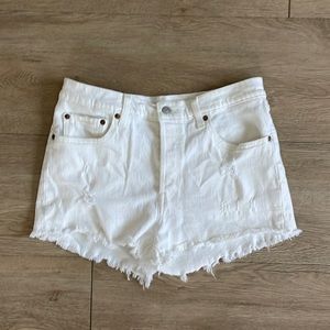 Levi’s 501 White Denim Shorts